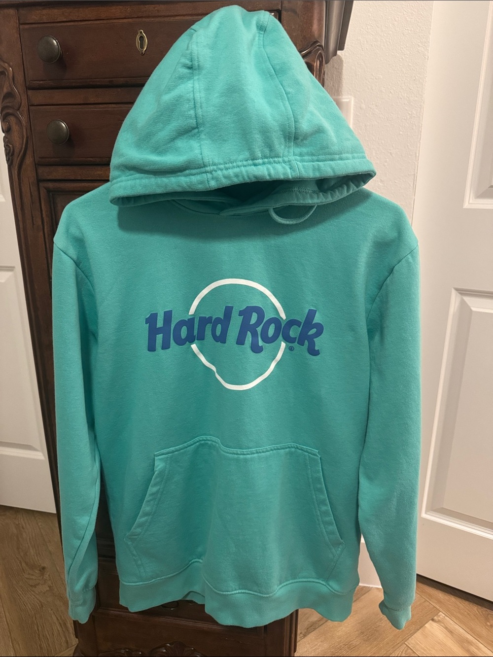 Hard Rock Cafe Ladies Medium Aqua Hooded Pullover Sweatshirt